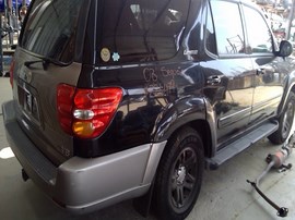 2003 TOYOTA SEQUOIA, BLACK, LIMITED MODEL, 4.7L, AT, 4WD.  Z26479